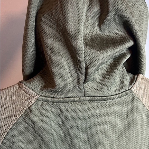 Jordan Olive and Khaki Short Sleeve Hoodie - Picture 7 of 8